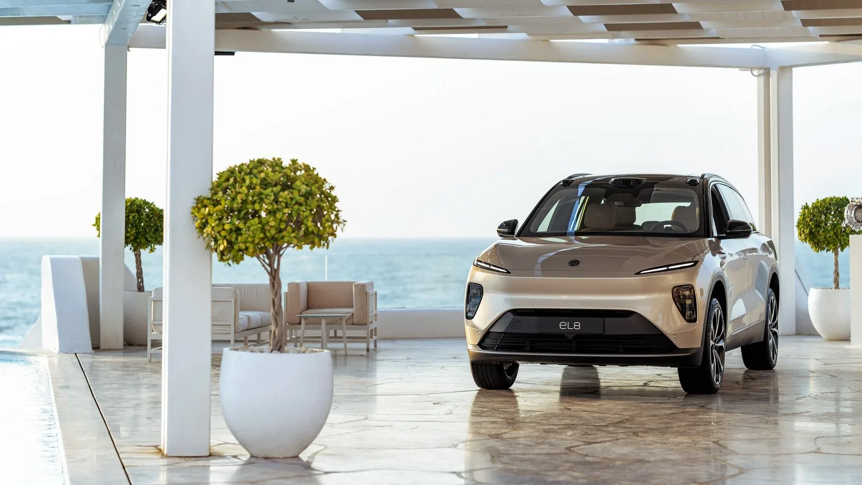 NIO Intros the EL8 in the UAE