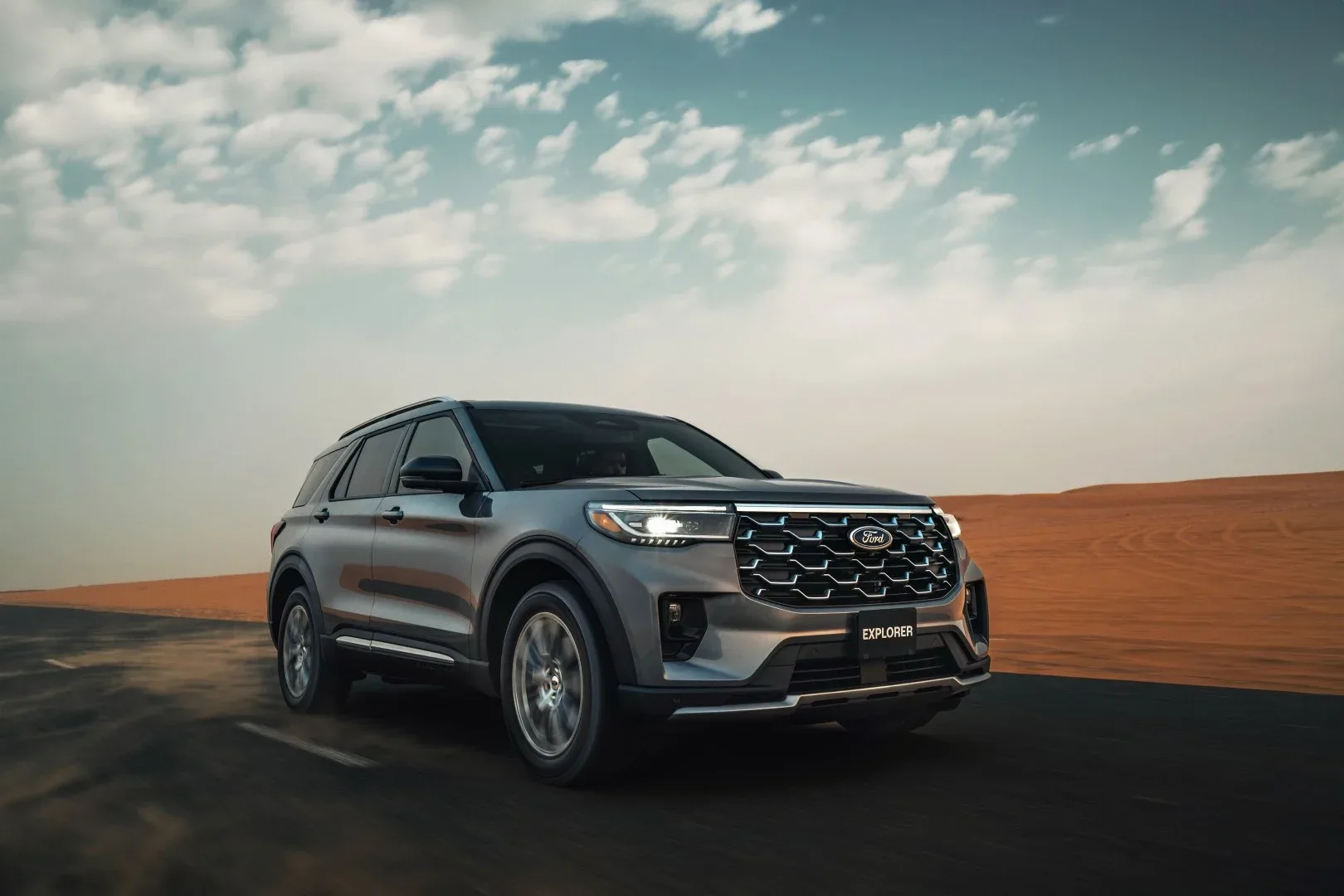 Ford Unveils the 2025 Explorer